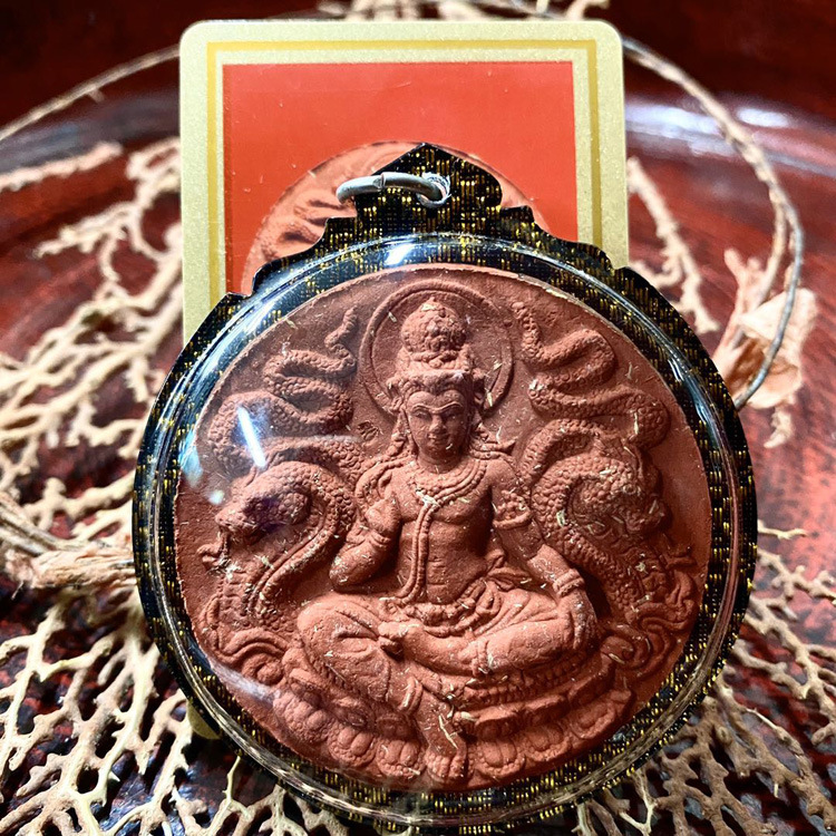 舍玛商贸2550龙婆龙耐大师泽度金背面生肖含壳及d卡包邮泰国佛牌