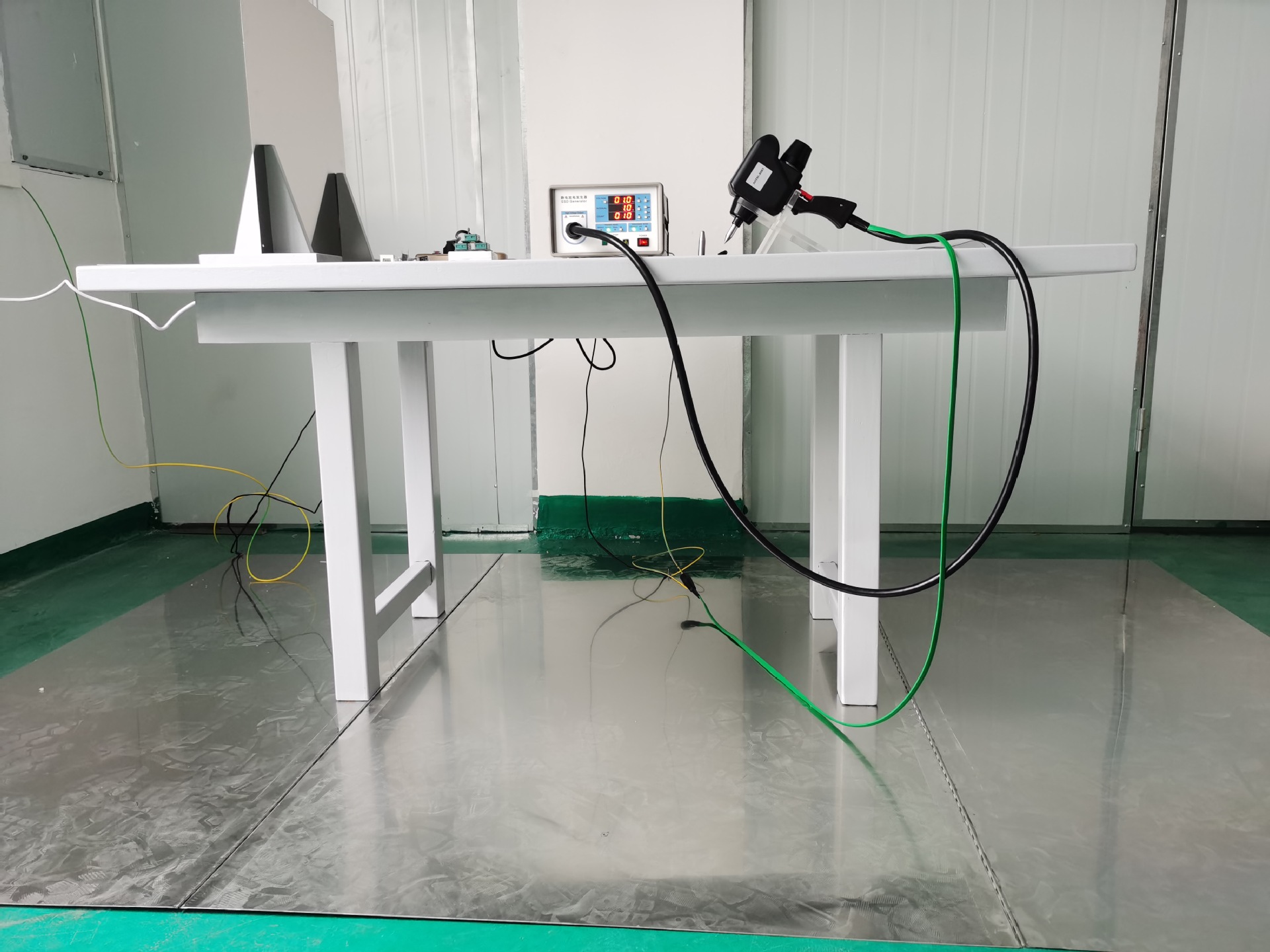 静电放电发生器 安防产品行业esd静电试验 保修两年 现货供应