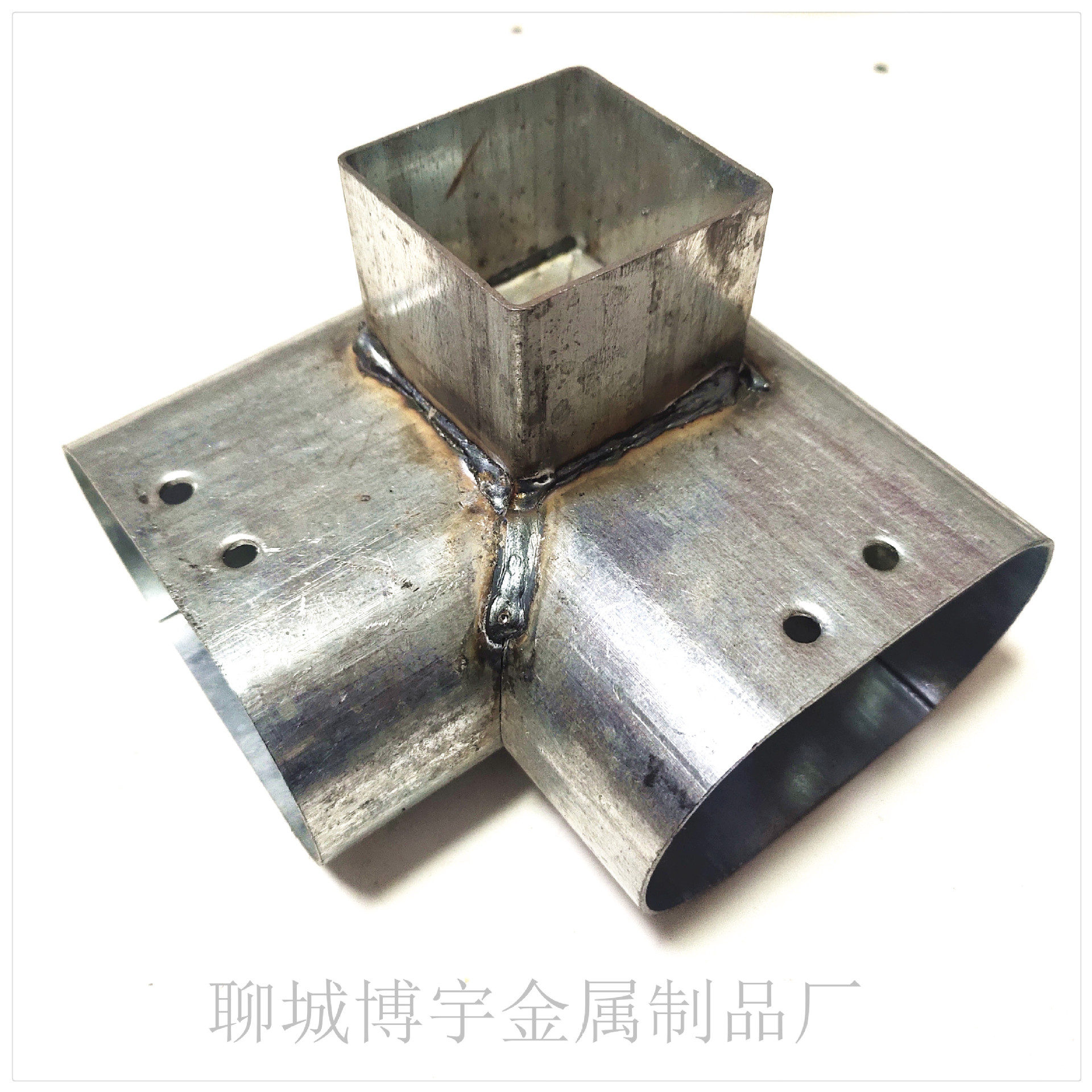 厂家生产广东锌钢护栏配件腰圆管锌钢三通道路护栏量大优惠