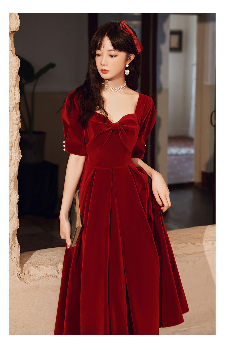 晚礼服裙2022夏季方领复古丝绒酒红色新娘敬酒服女现货一件代发