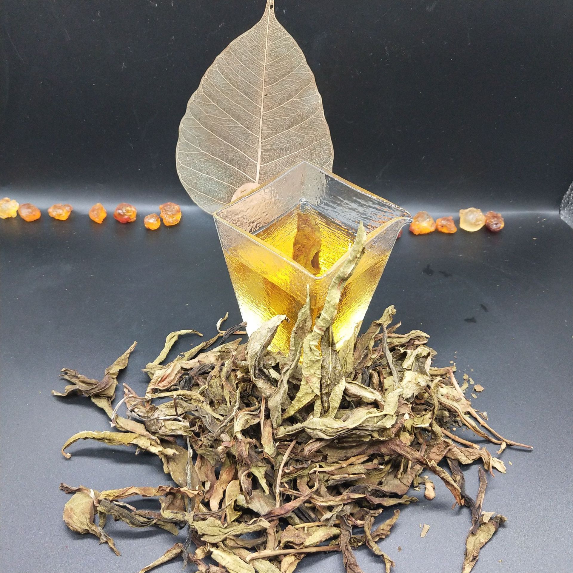 现货销售云南普洱茶 500g老帕卡落水洞 古树叶制成 普洱老伯卡