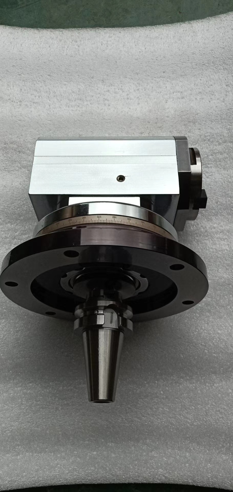 供应台湾直角铣头角度头侧铣头重型铣头强力型角度头