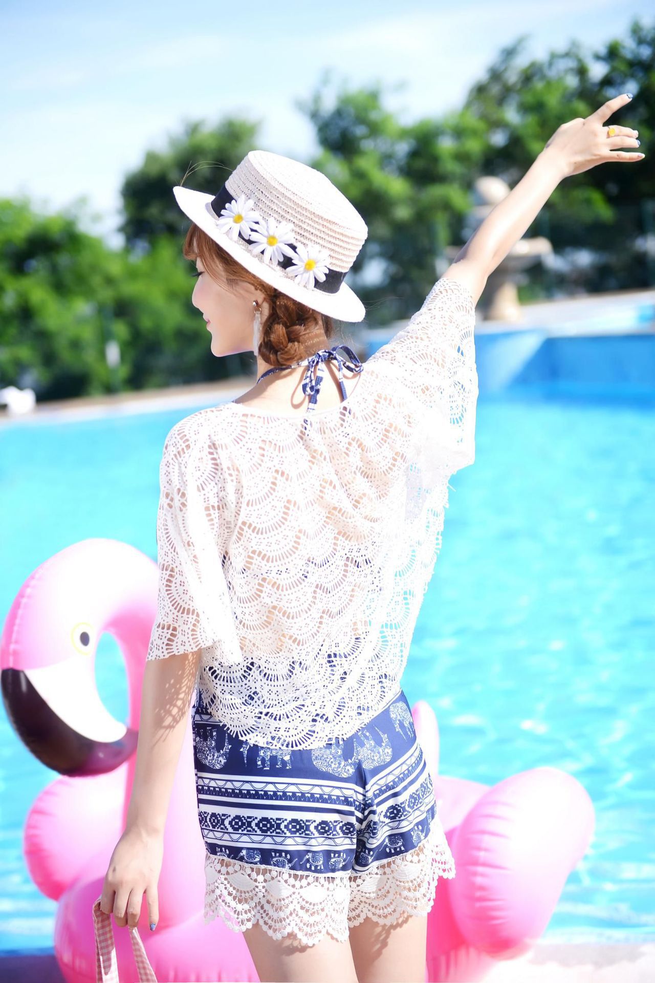 分体泳衣女四件套带罩衫小清新沙滩度假温泉泳装