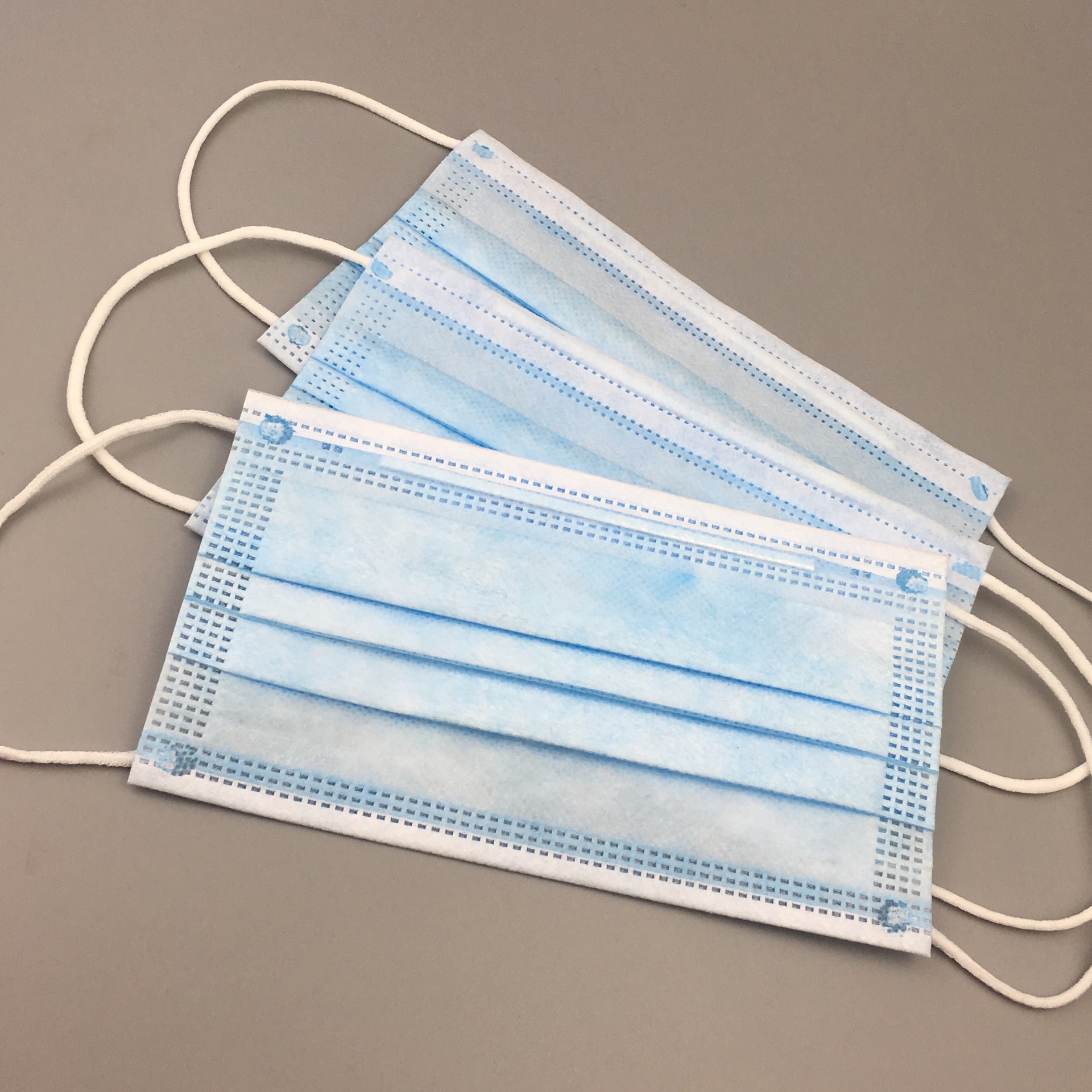 厂家现货直销一次性日用防护口罩防尘口罩无纺布3层熔喷布口罩