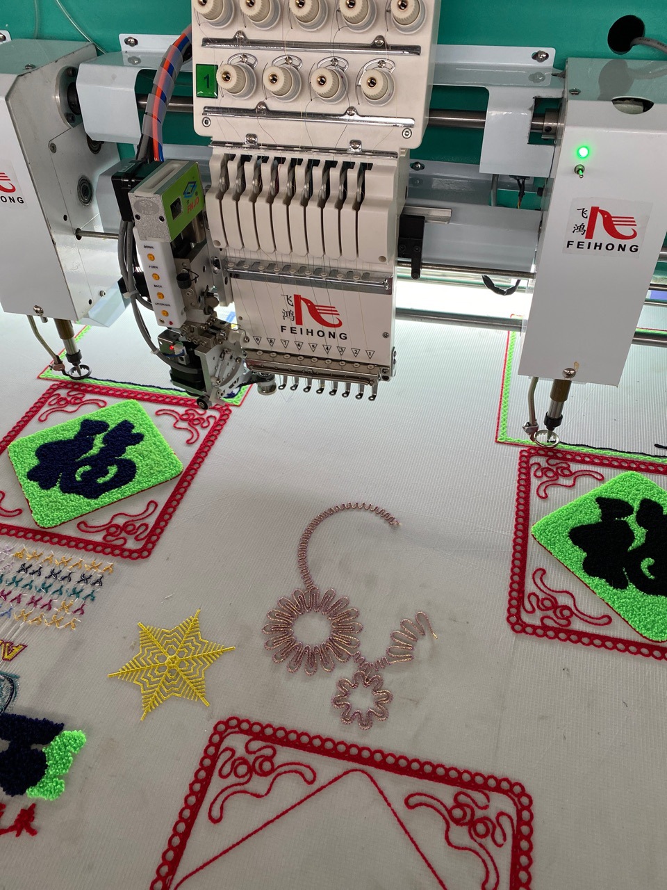 毛巾刺绣机器