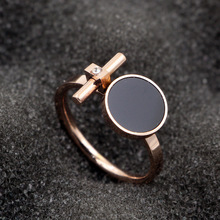 J3-201圆棒黑色圆饼有钻玫瑰金钛钢戒指尾戒 简约女生对戒指环
