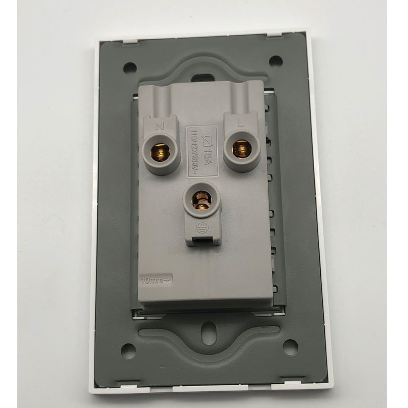 厂家直销86型美标插座 15a美式三孔插座面板 泰国三孔插座 新加坡