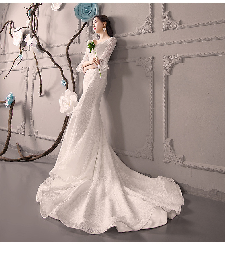 v领鱼尾婚纱2022新款小拖尾新娘修身赫本风显瘦森系白色简约大气