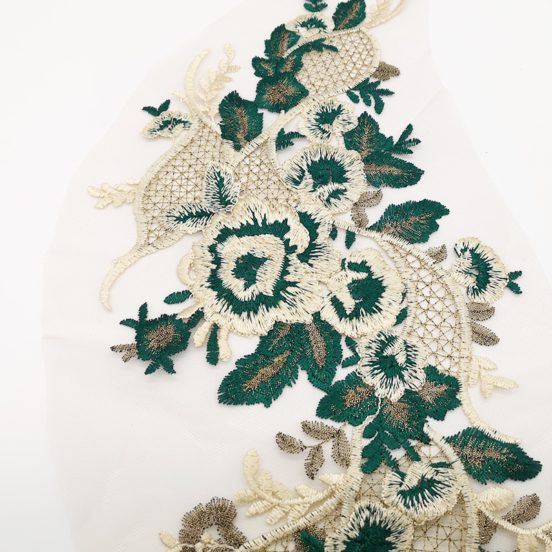 网纱平绣凤尾牡丹花朵刺绣布贴无胶时装舞台演出装饰辅料厂家批发