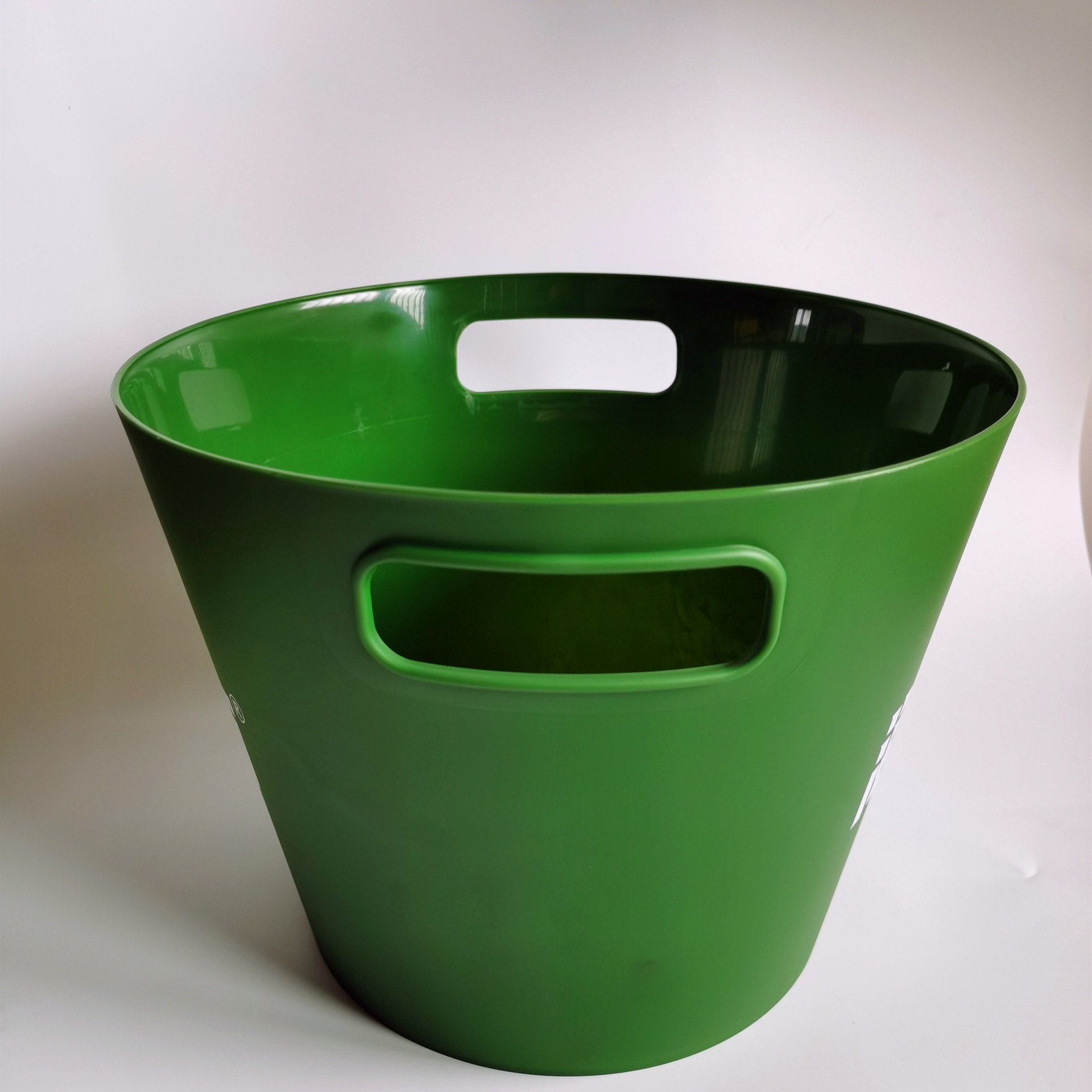 pp塑料冰桶 7l圆形 可定制logo 啤酒冰桶