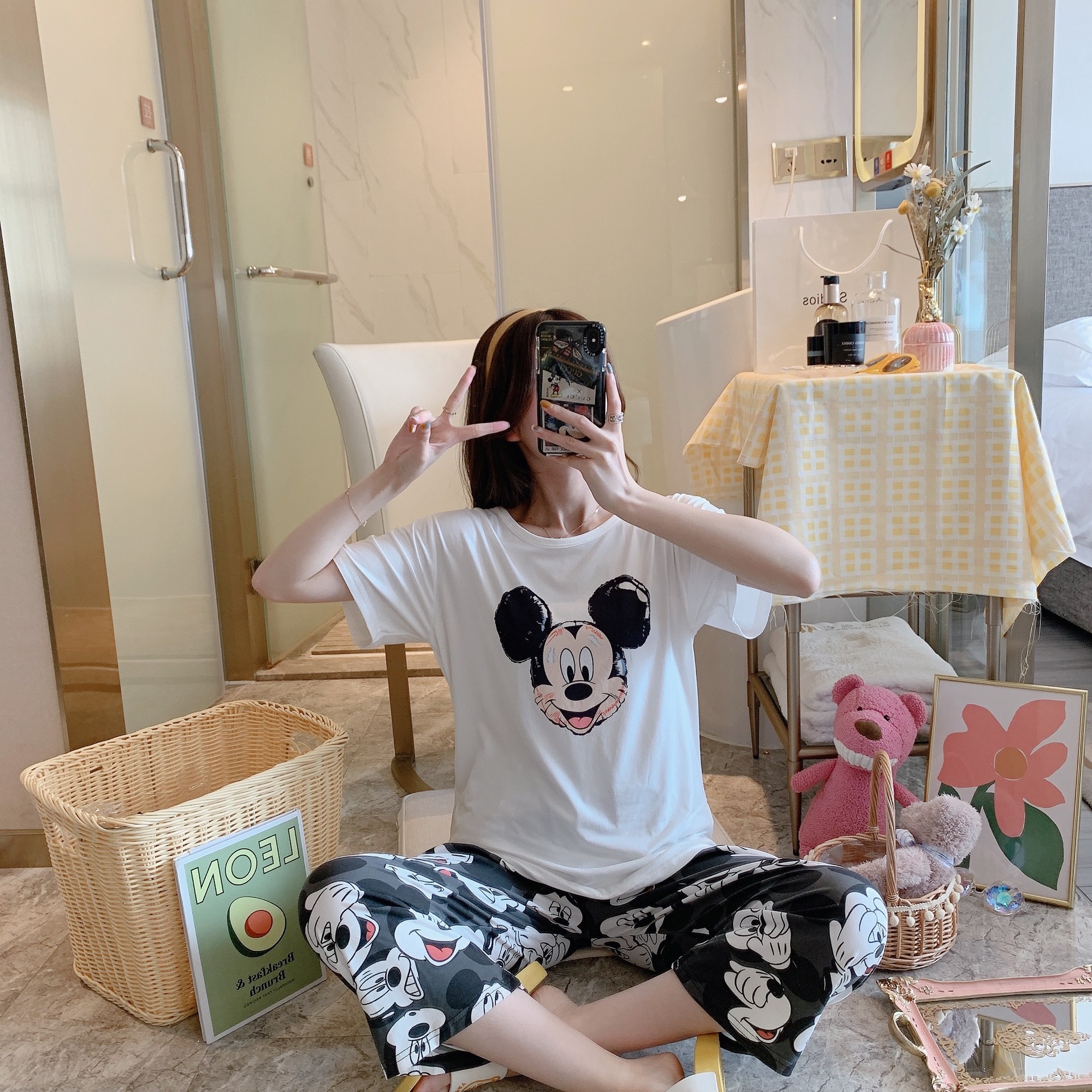 短袖七分裤睡衣女跨境直播网红牛奶丝卡通黛西宽松家居服套装新款