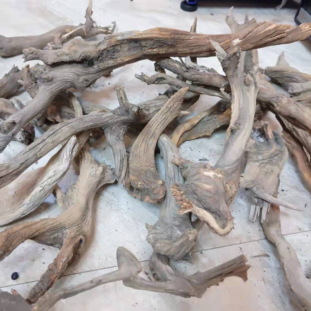 北太行崖柏毛料原料枯木红白料一手货源原木摆件把件雕刻件陈化