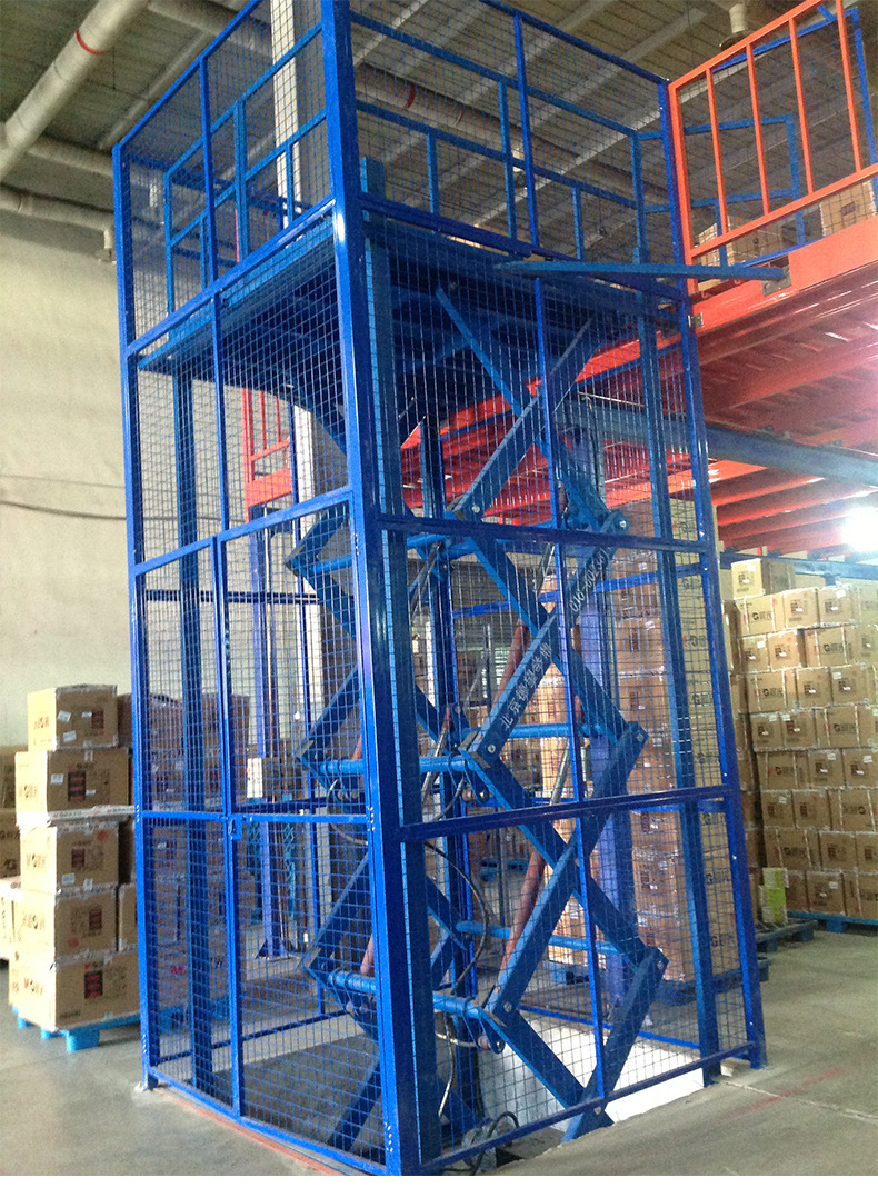 升降平台货梯山东厂家定制小型简易货梯客货两用电梯导轨式升降机