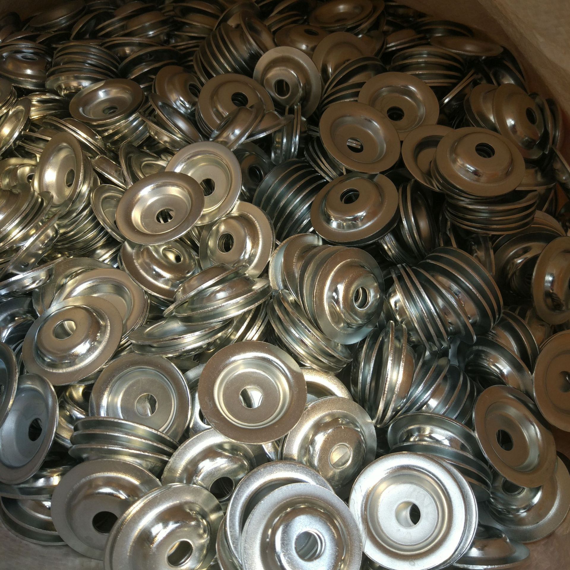 聊城厂家直销草帽垫碗型垫圈凹凸垫定做各种喇叭凹穴线缆盘碗形垫