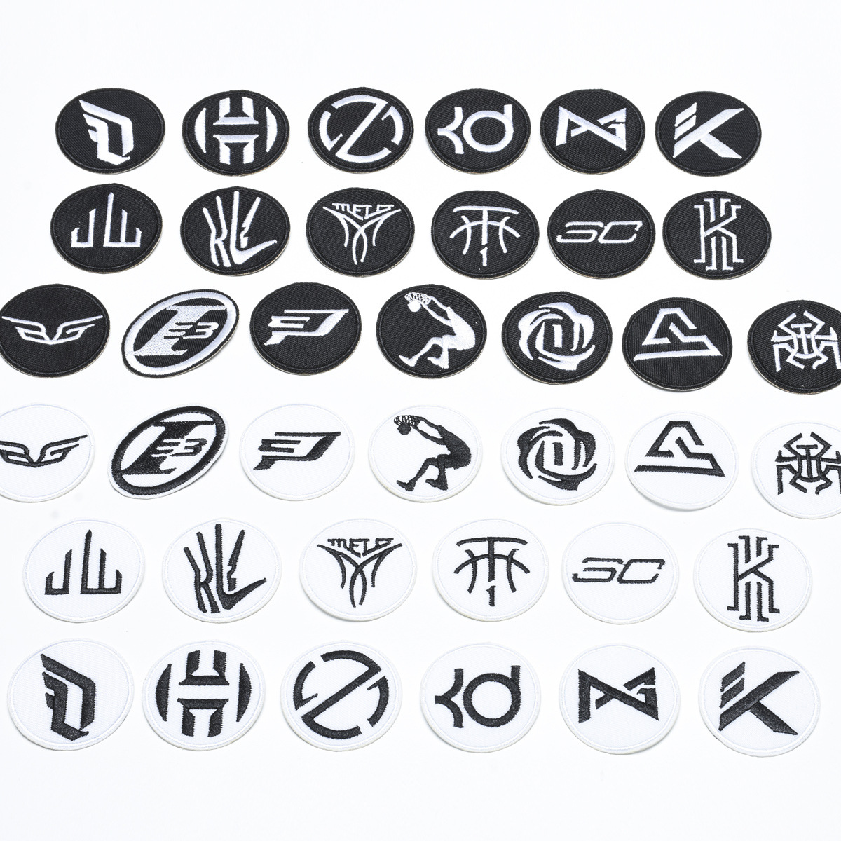 nba篮球个人标志logo科比乔丹库里詹姆斯 刺绣徽章小补丁装饰布贴