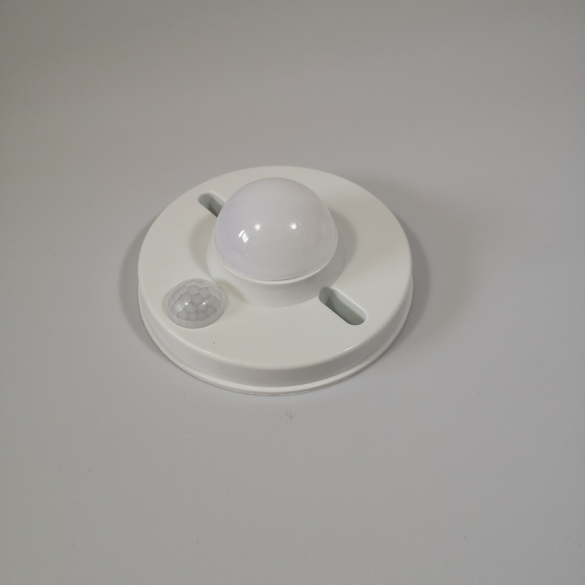 led声光控吸顶灯人体感应吸顶灯免维护led一体化声控灯led感应灯