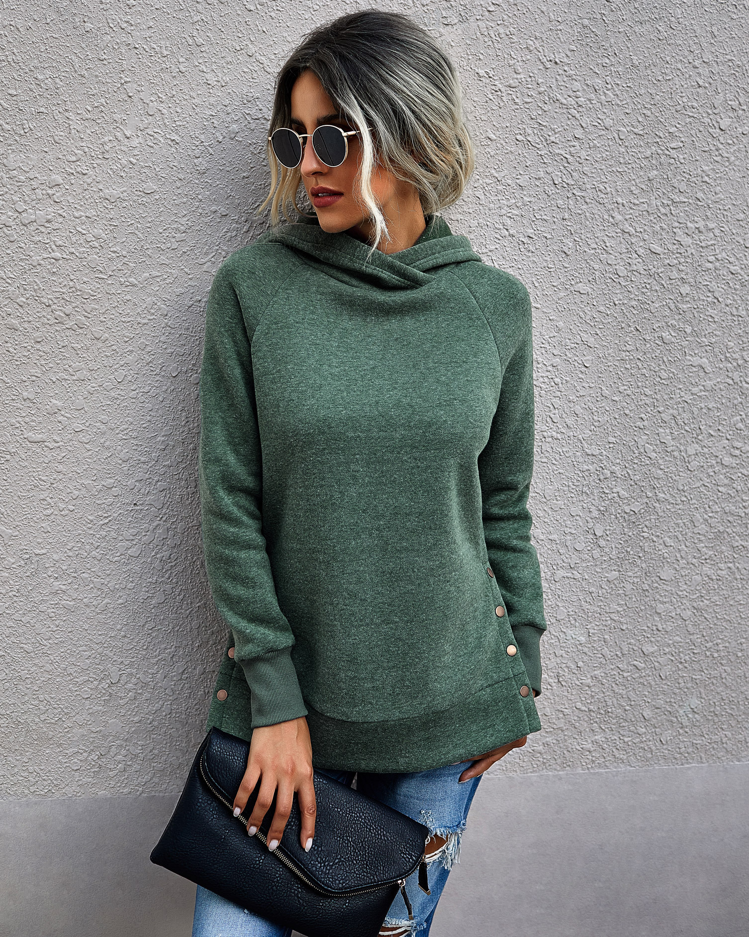 欧美速卖通热卖爆款时尚螺纹纽扣套头女连衣帽 卫衣