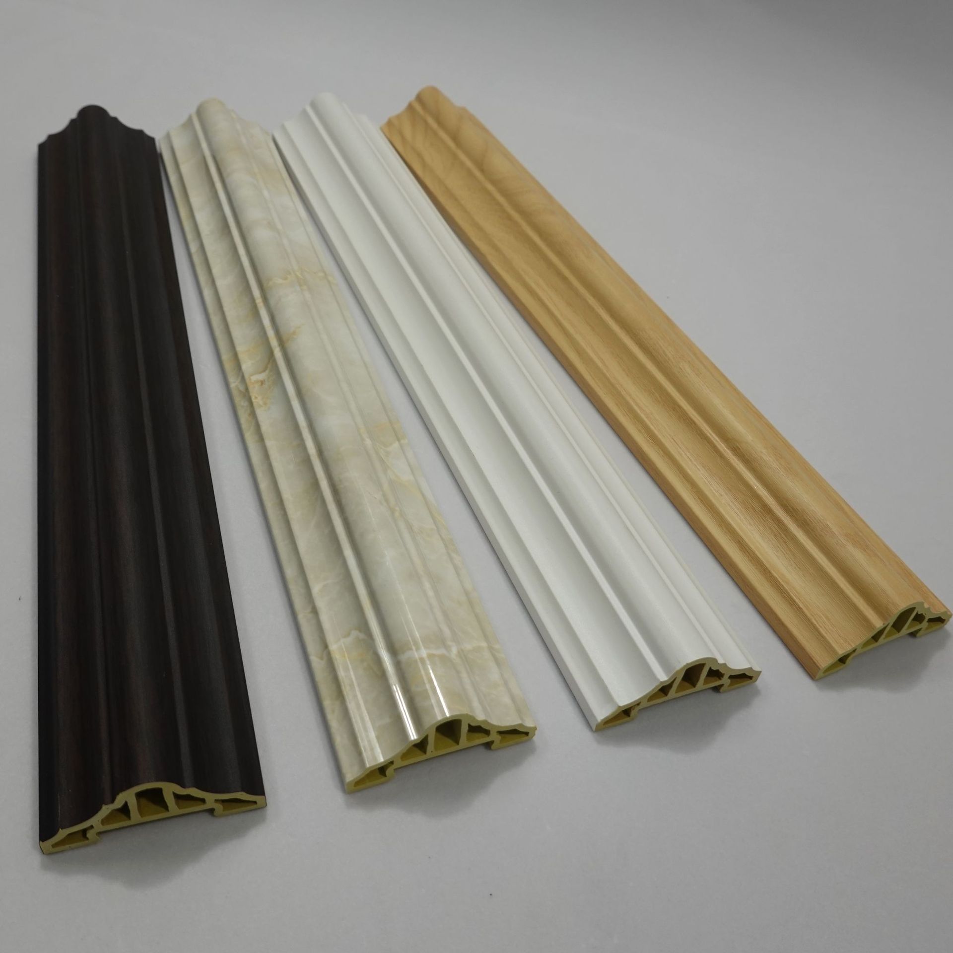 供应集成墙板竹木纤维室内装饰材料 可定制家装建材线条60腰线