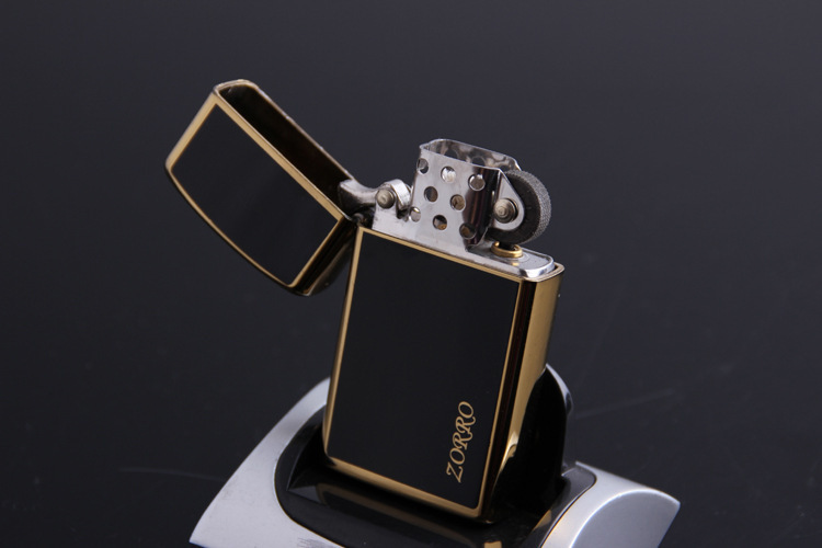 香港原装 zorro佐罗煤油打火机 纤巧窄机8249a纯情佐罗 超薄