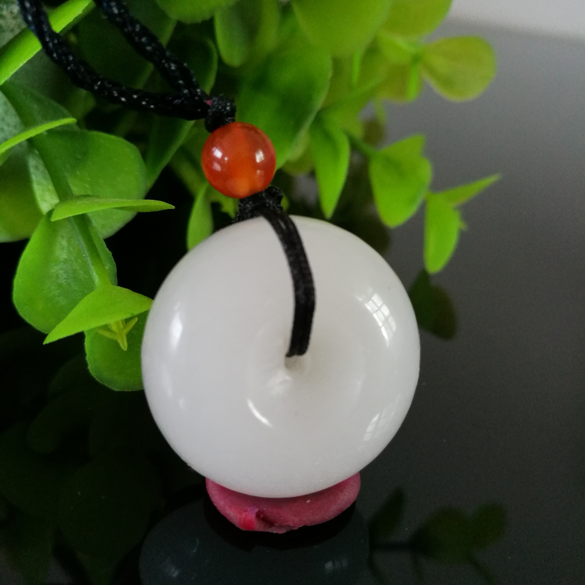 新疆金丝玉平安扣几何形状雕刻玉石工艺链坠a货工艺品吊坠-阿里巴巴