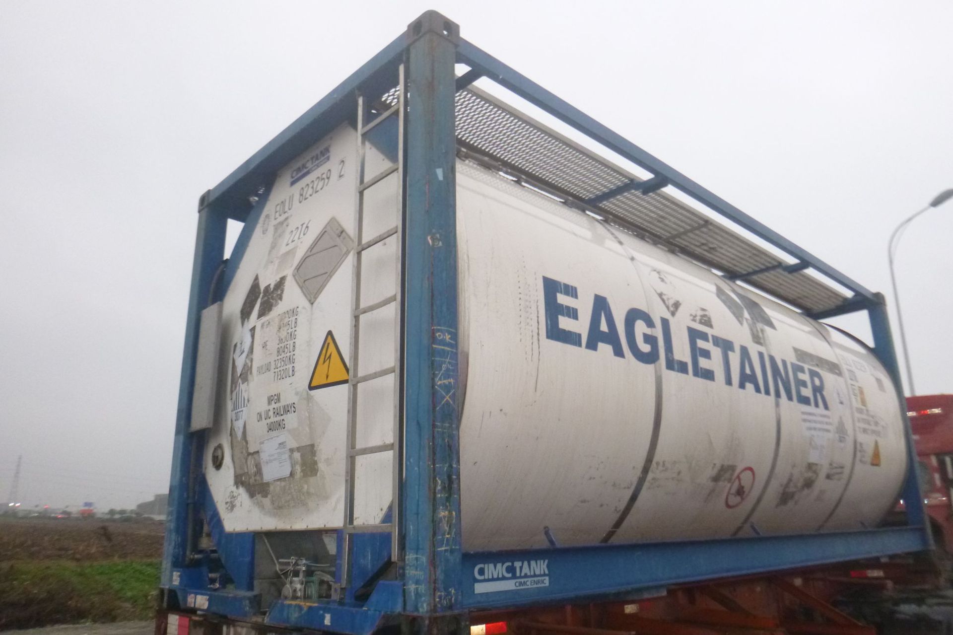 大量出售出租新旧20尺液体货集装箱 罐式集装箱定制厂家直供