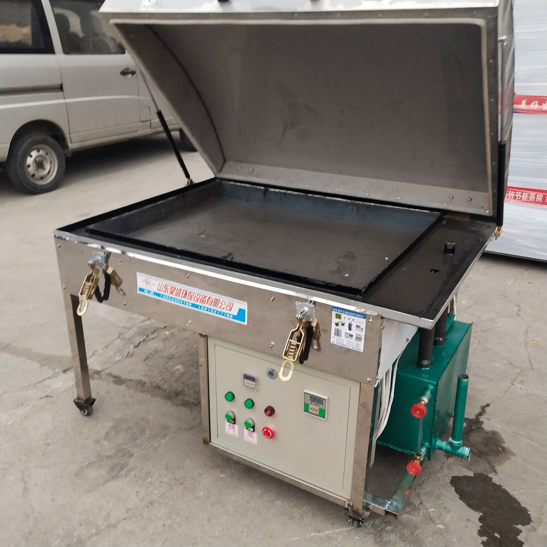 生产销售锅贴机 锅贴馒头机 锅贴烤馍机 控制温度时间黄底馍馍