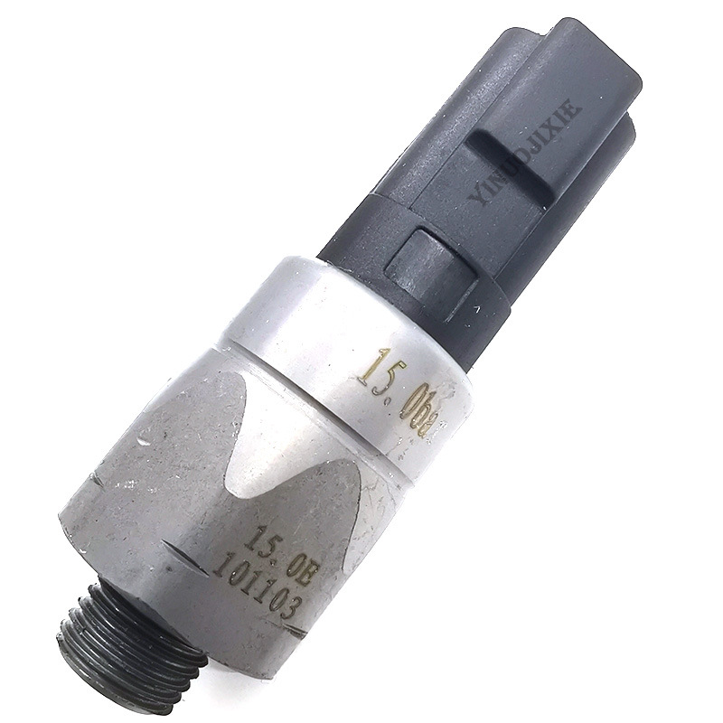 挖掘机配件适用徐工夏工柳工三一机油压力传感器自动怠速感应器