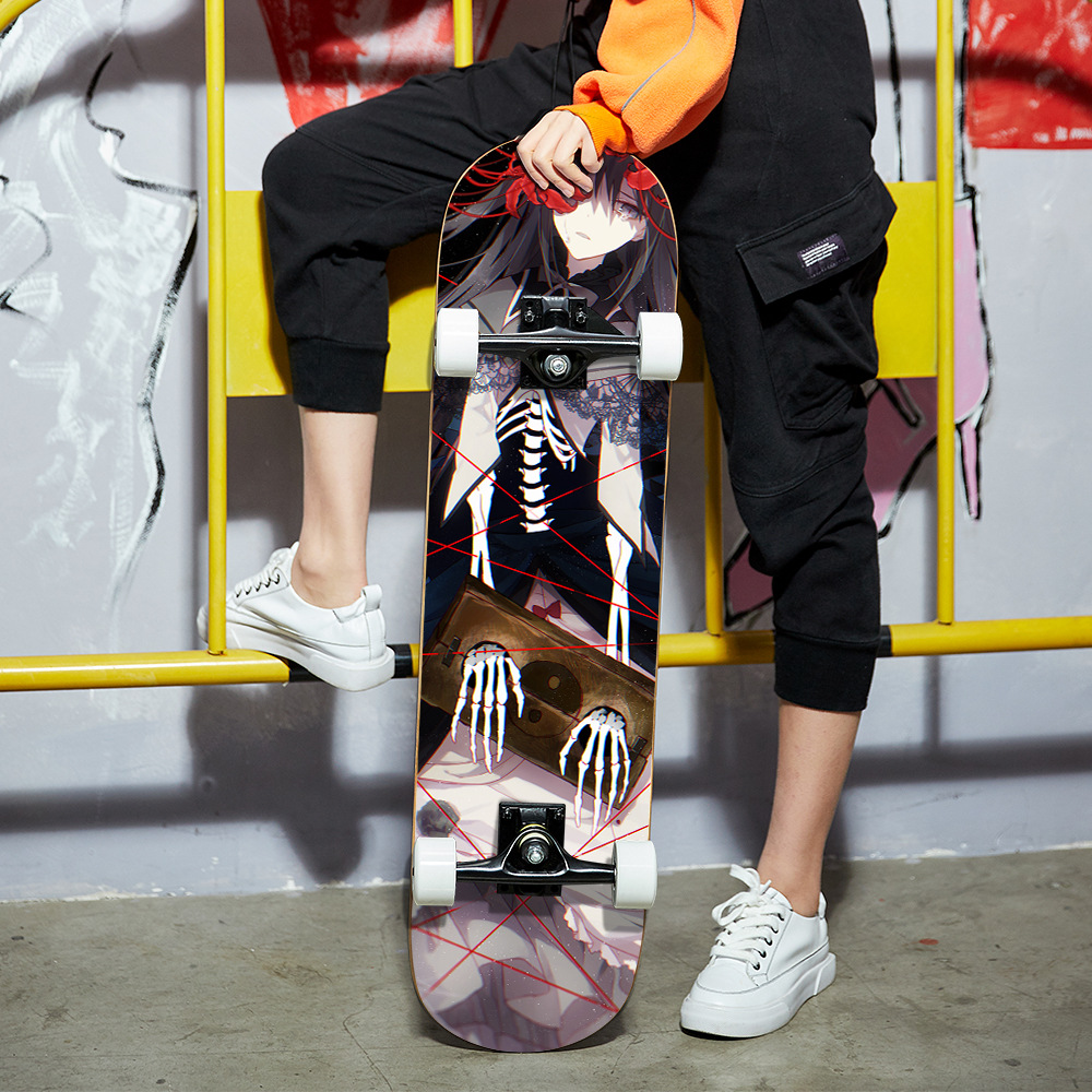 一件代发专业花式短板双翘滑板四轮滑板成人枫木小滑板8寸sup me