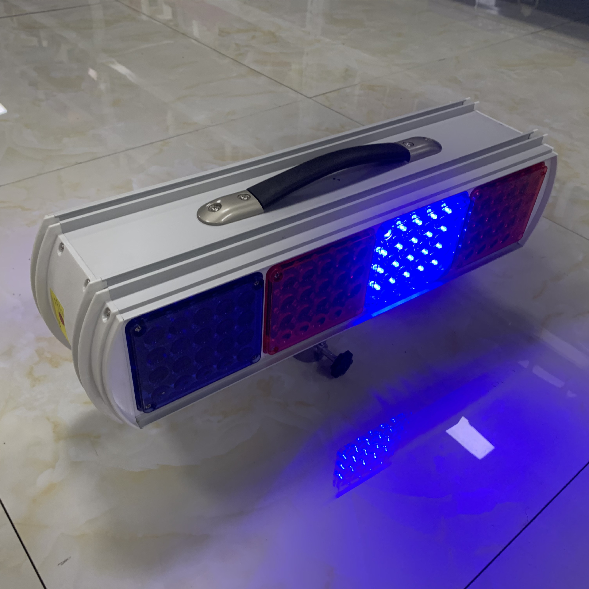 充电式爆闪灯红蓝爆闪灯安全警示灯太阳能信号灯厂家直销品质保证