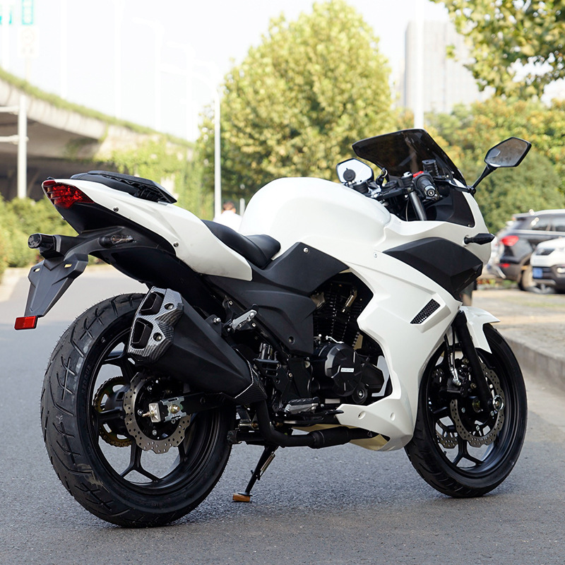 摩托车跑车200cc公路趴赛长途巡航摩旅骑士机车街车