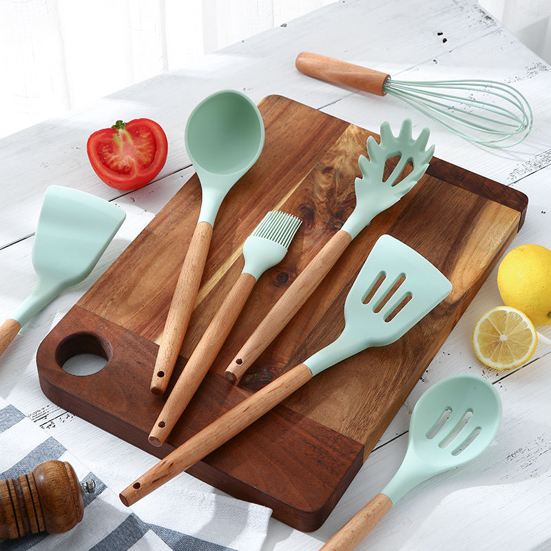 北欧轻奢厨具用品创意硅胶锅铲铲子厨房小工具家用木汤勺小号