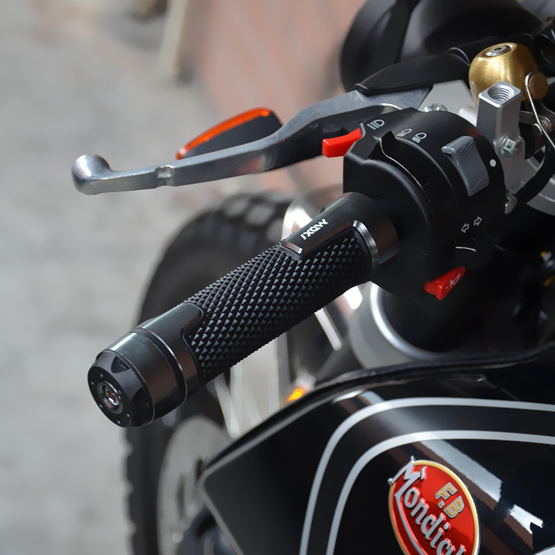 摩托车改装cnc手把套踏板车街跑车油门手把胶防滑把套通用配件