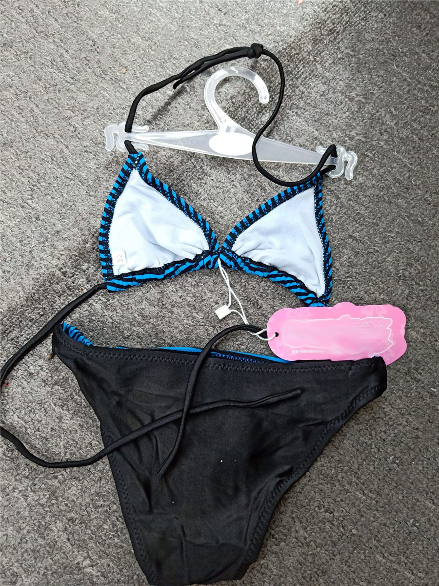 儿童泳衣比基尼