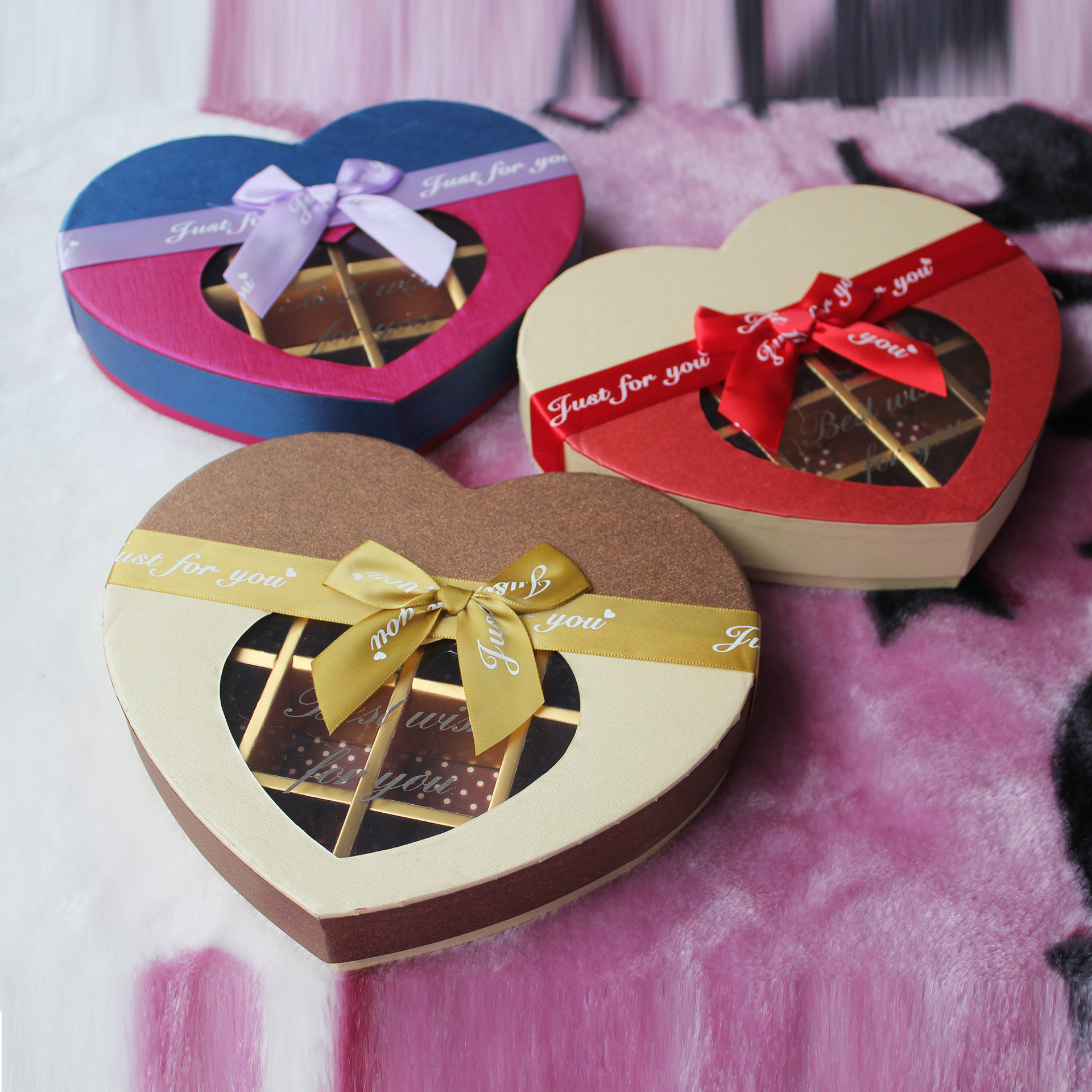 现货巧克力糖果礼盒情人节爱心礼品盒生日礼盒定制韩版精美心形盒