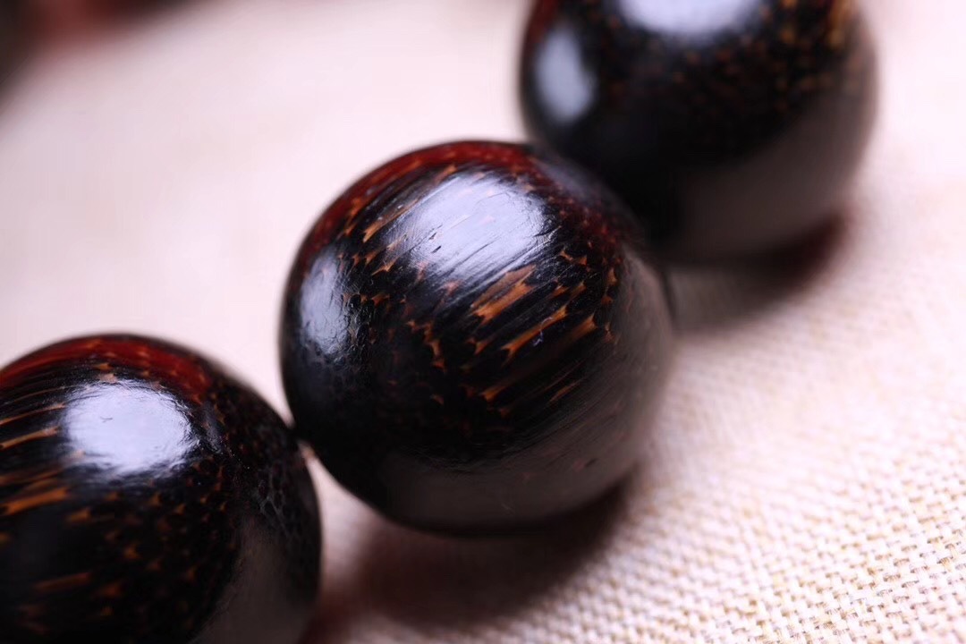 猪鬃毛高仿xi牛角手串鱼子纹20mm手串