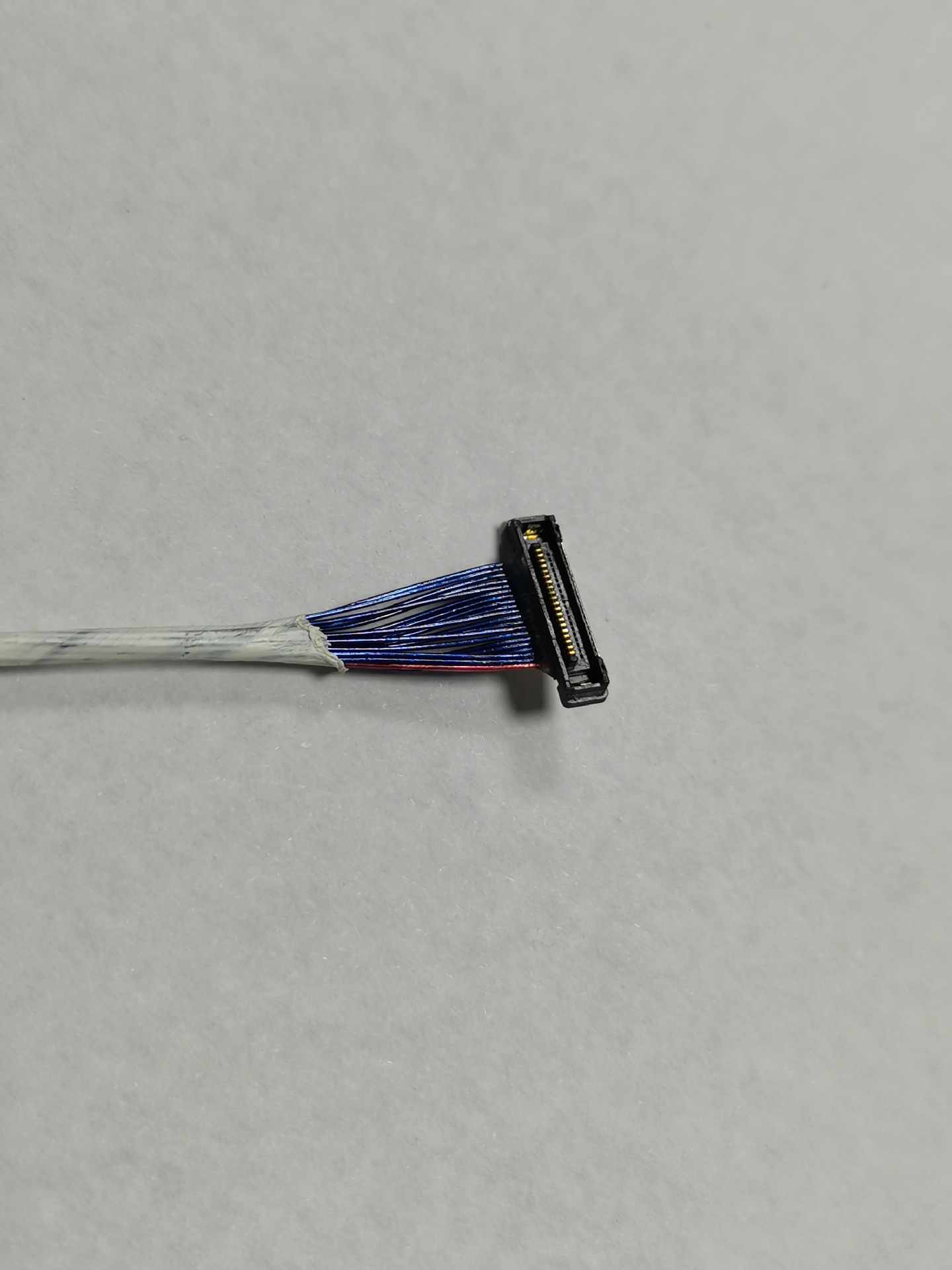 定制edp屏线lvds高清屏线pvc/铁弗龙/同轴线国产/进口连接器可选