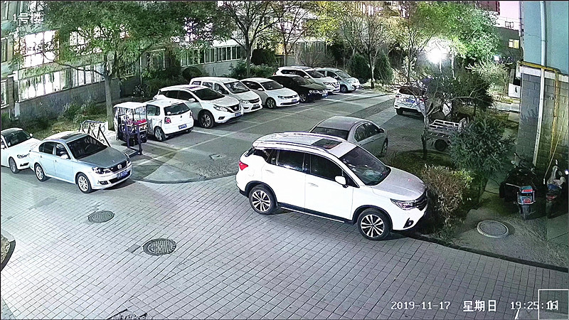 8英寸摄像机6mm焦距监控镜头 ixm385 1/2英寸镜头