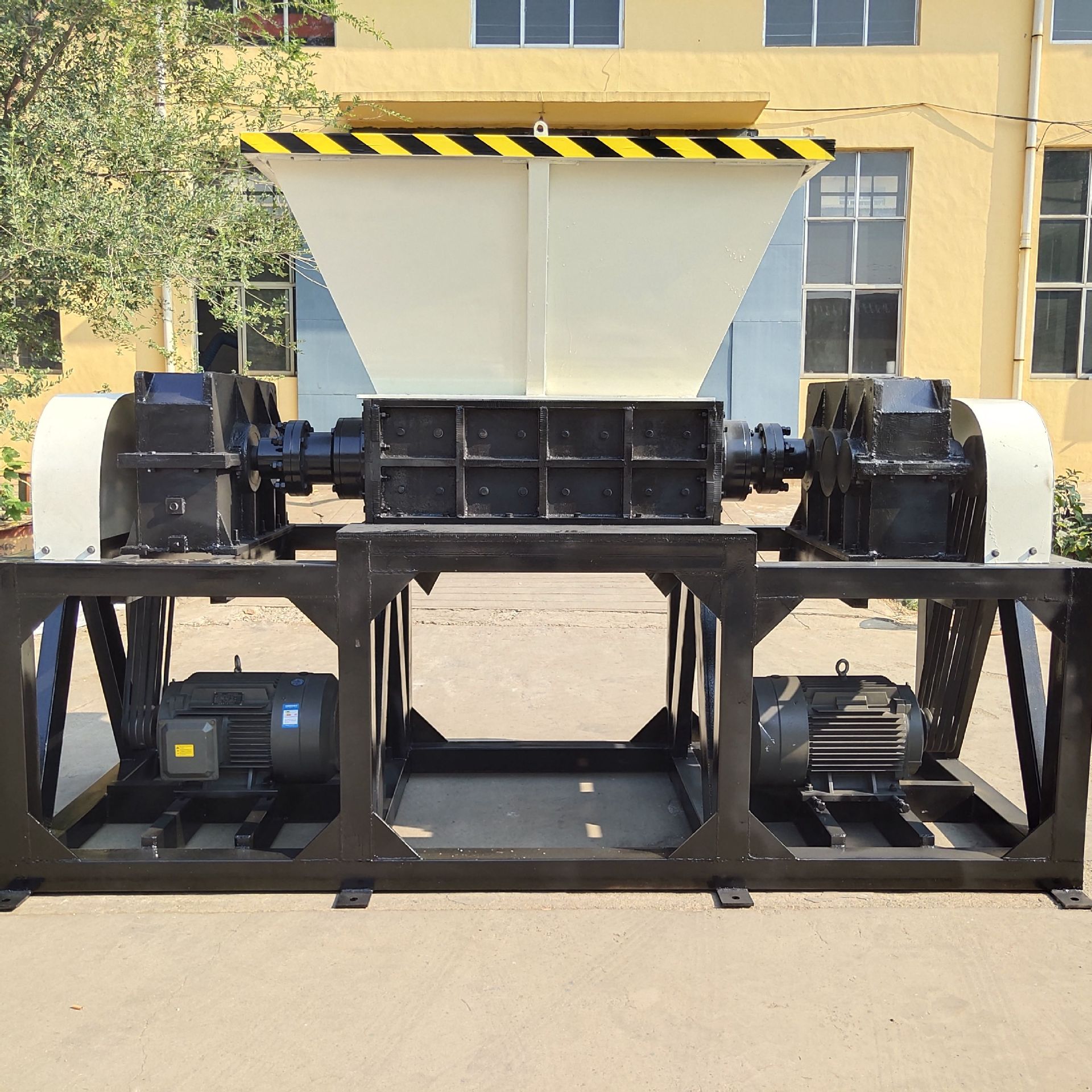 小型双轴撕碎机 塑料破碎机 易拉罐撕碎机 塑料桶撕碎机