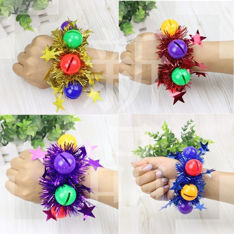 毛毛彩带出道舞蹈响铃儿童六一亮片手环舞台园园手腕花环女孩蓝色