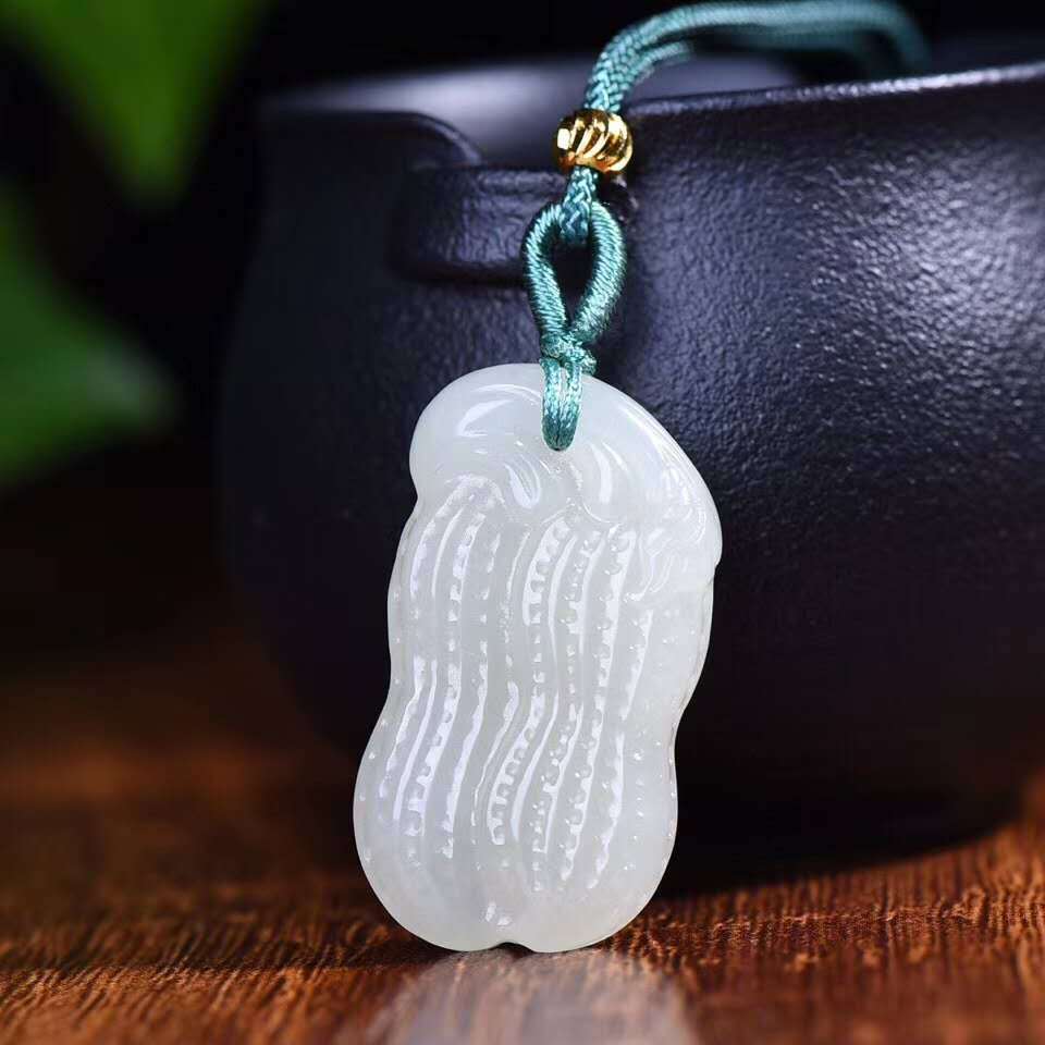 精美玉器新疆和田玉吊坠白玉玉佩花生挂件厂家批发