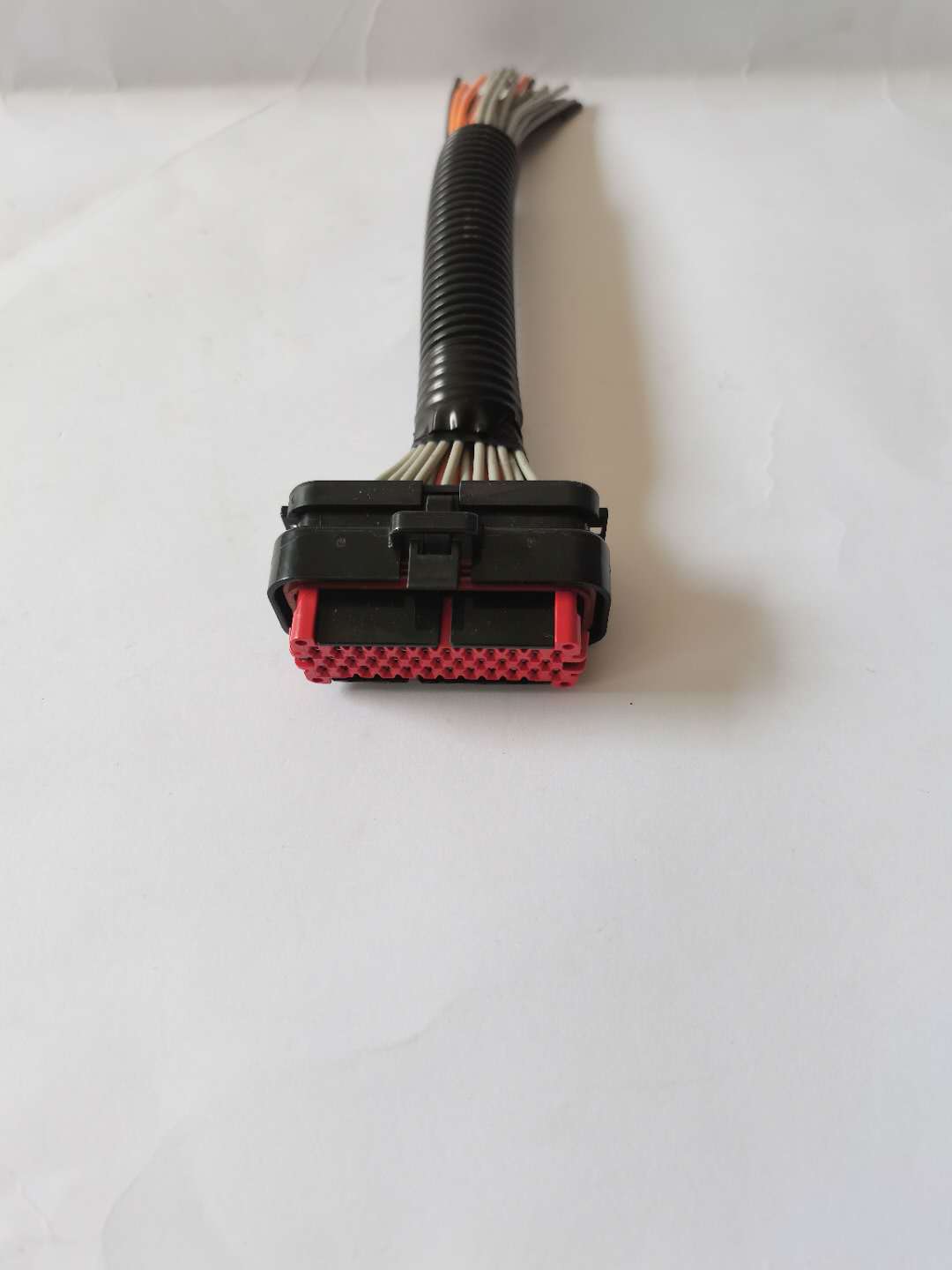 天纳克重汽康明斯依米泰克尿素泵插头国三国四后处理