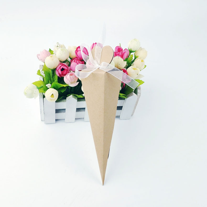 新款冰激淋尖椎形三角喜糖盒礼物包装伴手礼 婚礼纸盒多色批发