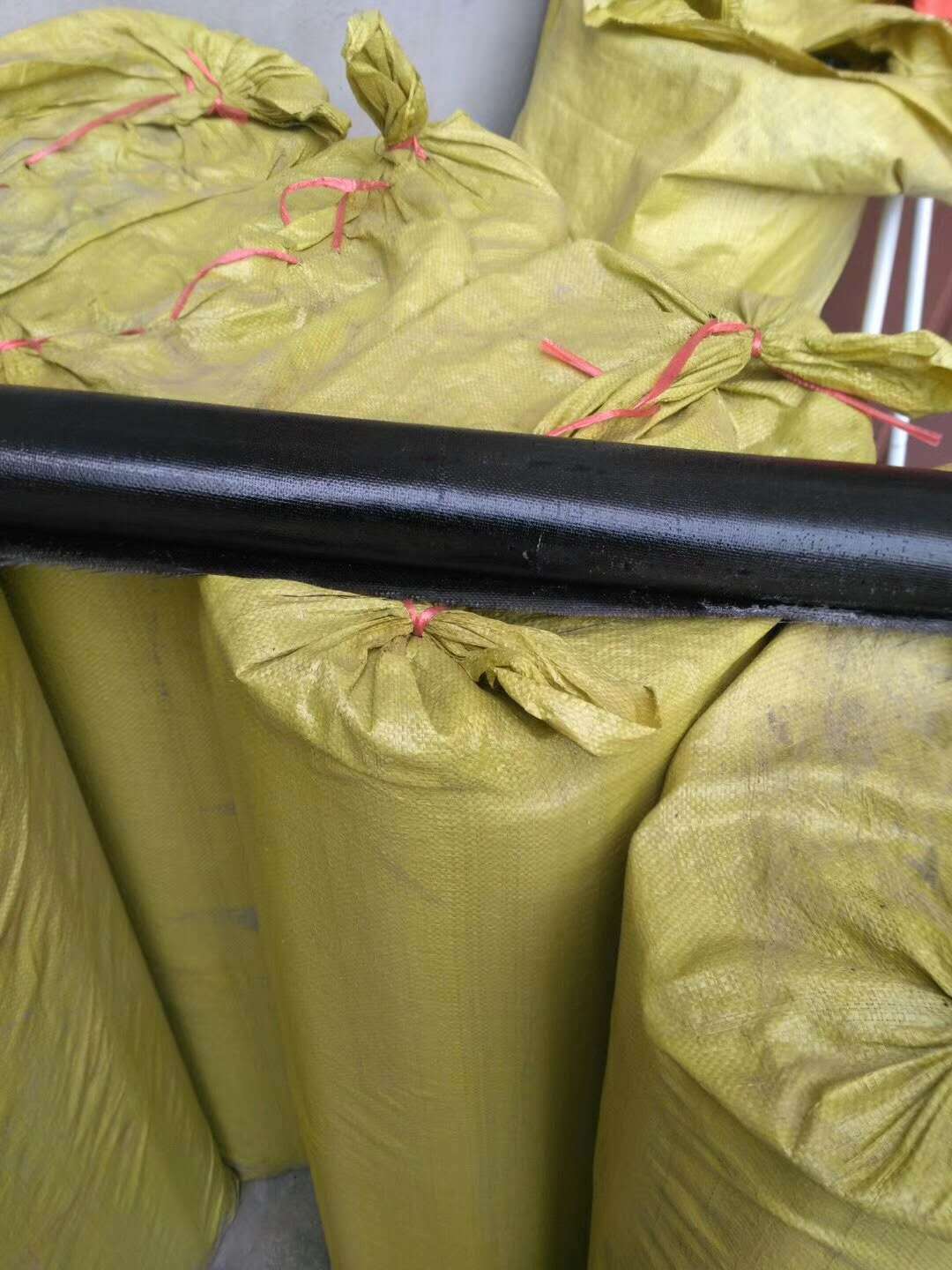 保温管外层防水耐实沥青布玻璃纤维沥青布包扎缠绕黑色管道沥青带