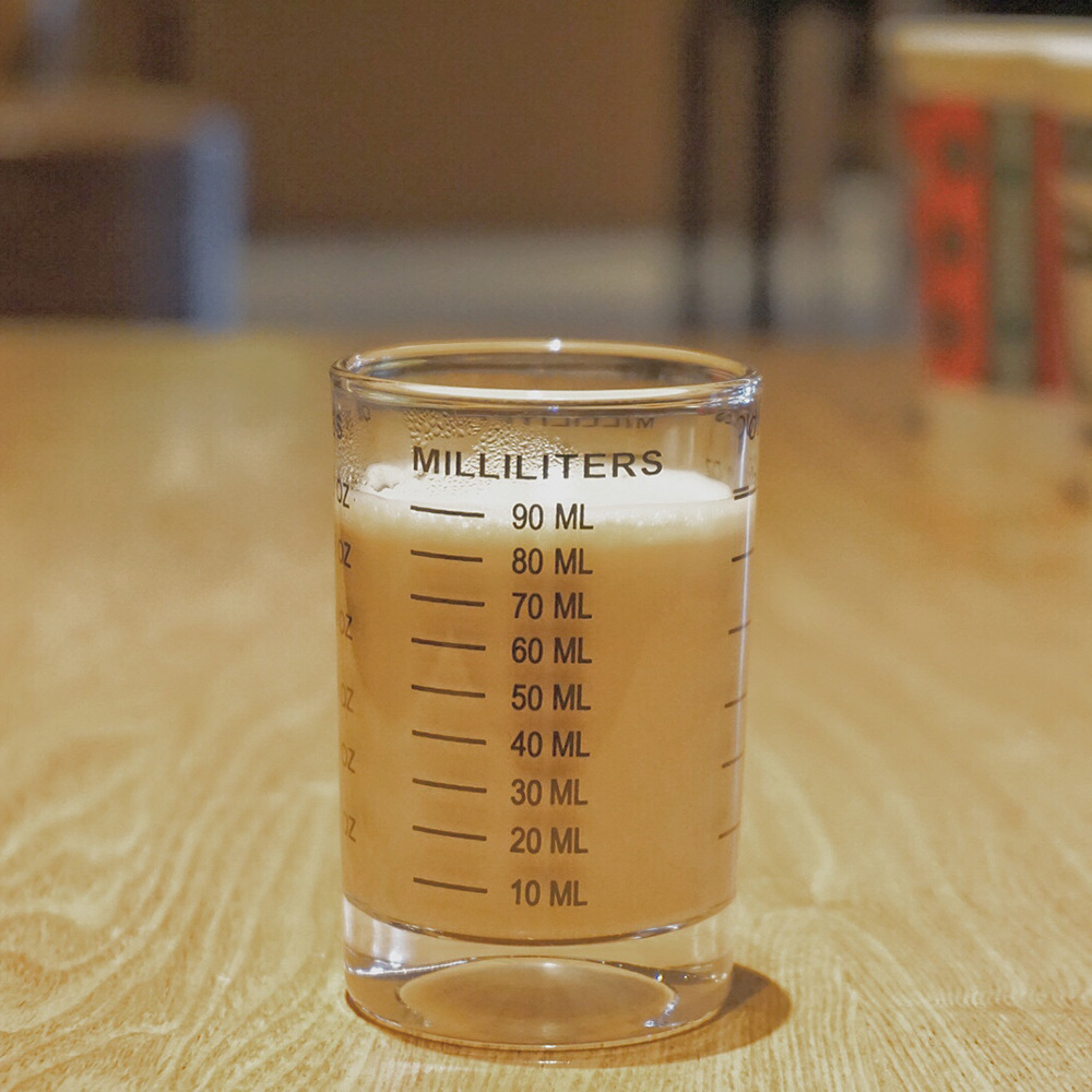 跨境加厚玻璃盎司量杯90ml 120ml双计量刻度圆水杯厚底烘焙咖啡杯