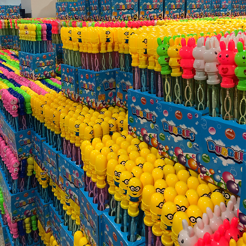 儿童闪光泡泡棒摆地摊夜市泡泡机批发玩具吹泡泡水补充液泡泡剑