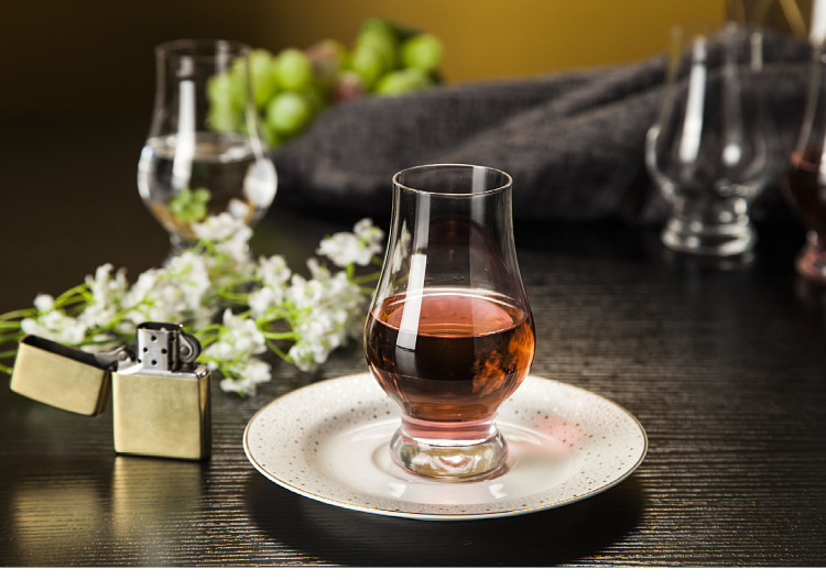 iso标准品酒杯 专业酒会指定水晶玻璃葡萄酒品酒杯220毫升可logo