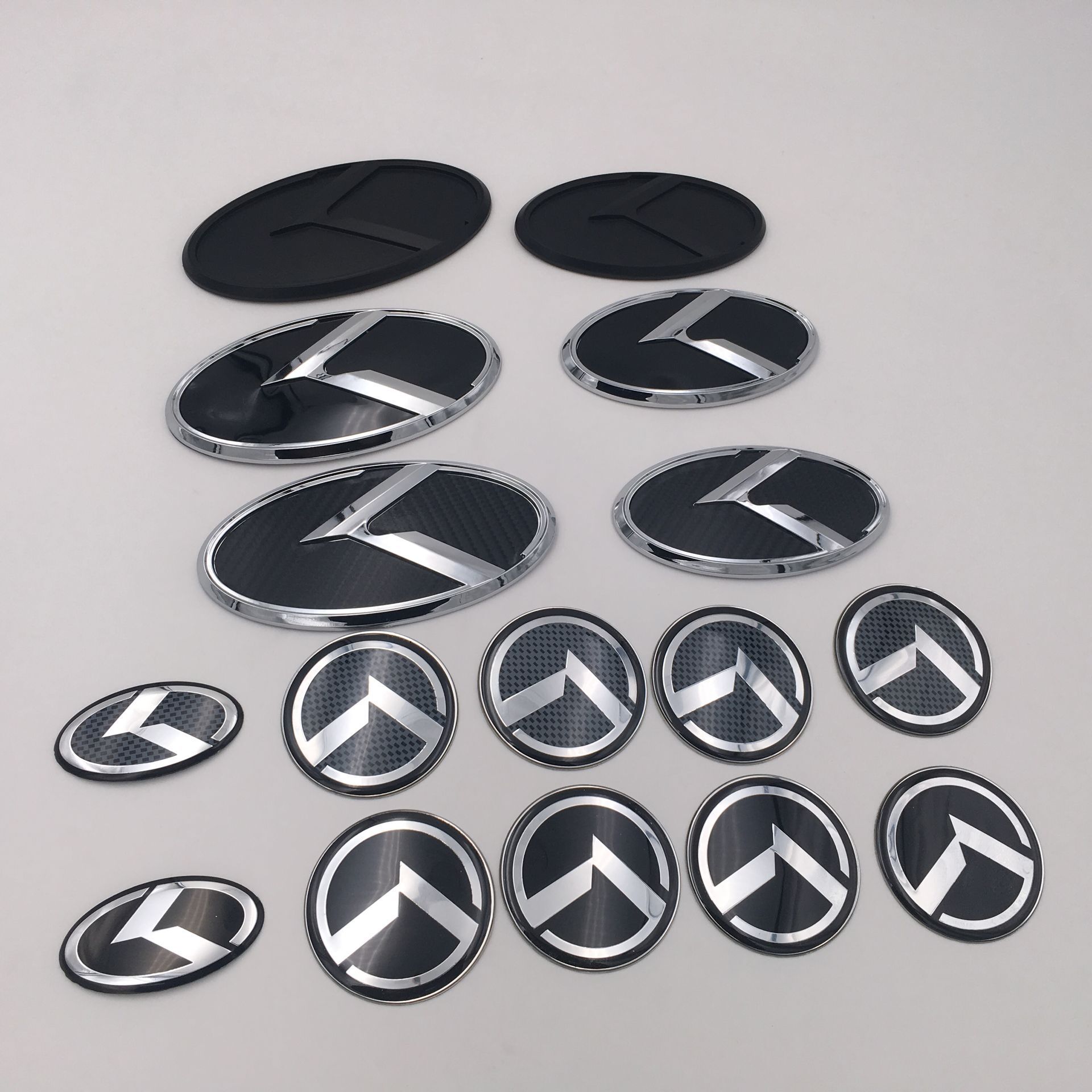 适用起亚改装车标k炫酷标志人字标k套标全车7件套人字标改装车标