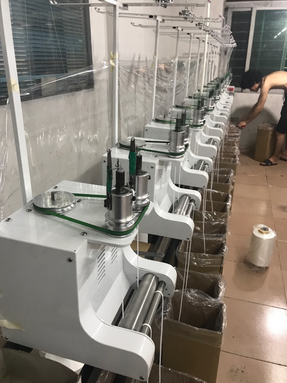 口罩织带机编织绳高速n95口罩钩针机耳带针通机n95口罩松紧带