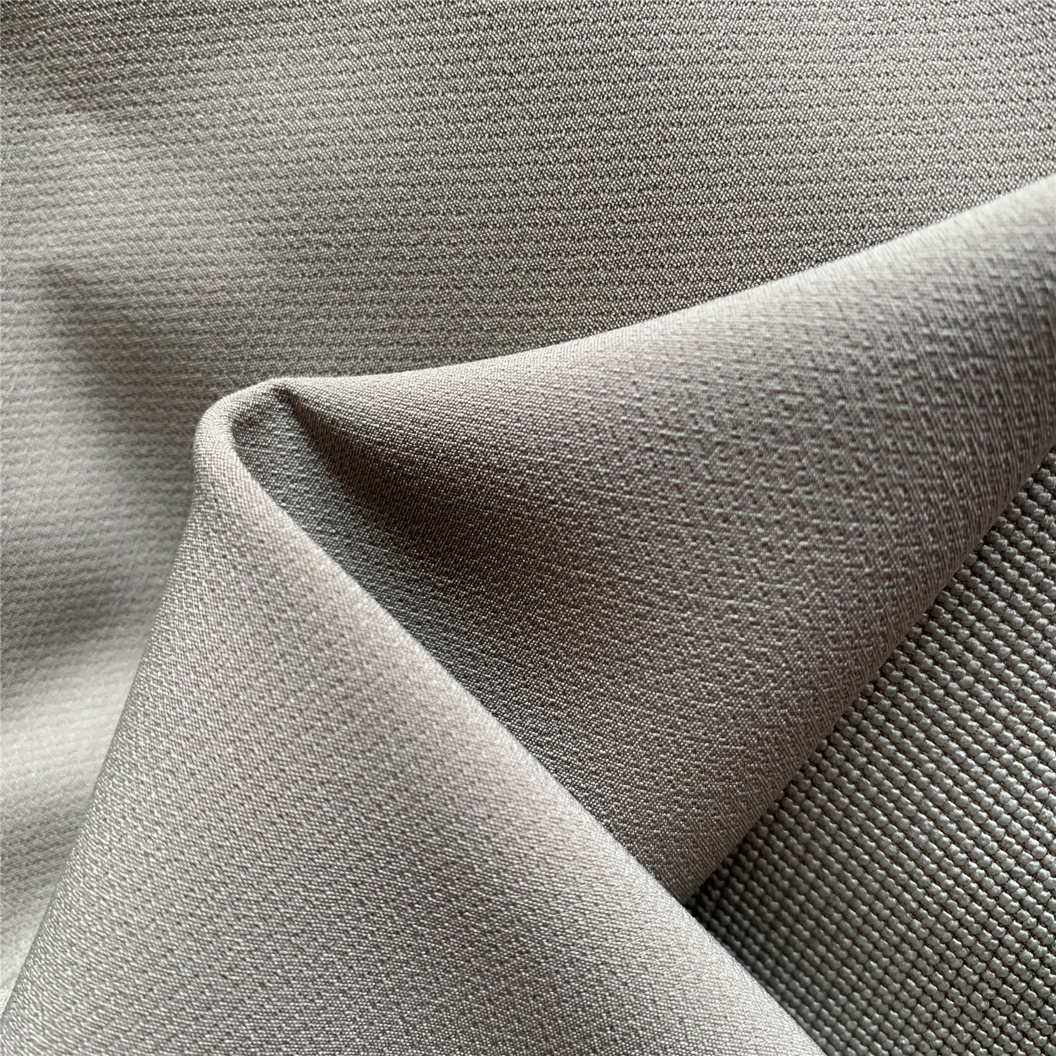 服装面料 四面弹登山布 强防水登山服装面料 透气弹性