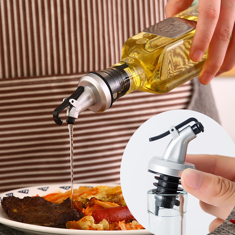 油嘴油瓶塞按压式导油嘴塑料油瓶盖调味料瓶嘴酱油瓶头倒油器